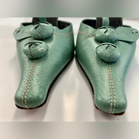 Genuine PRADA light green leather floral MULES 2” kitten heel sz 37 US 6.5-7 - Picture 13 of 16